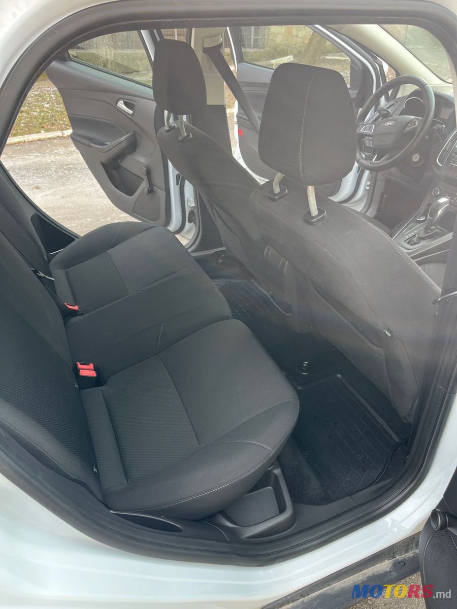 2015' Ford Focus photo #1