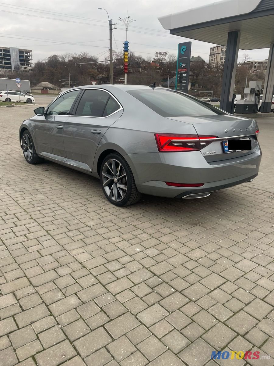 2020' Skoda Superb photo #4