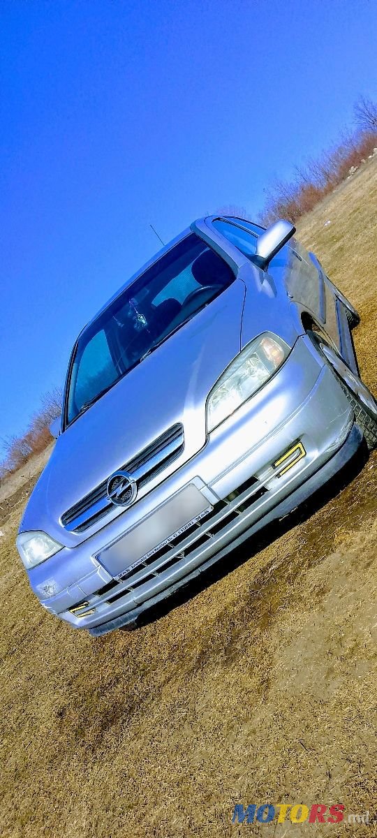 2003' Opel Astra photo #1