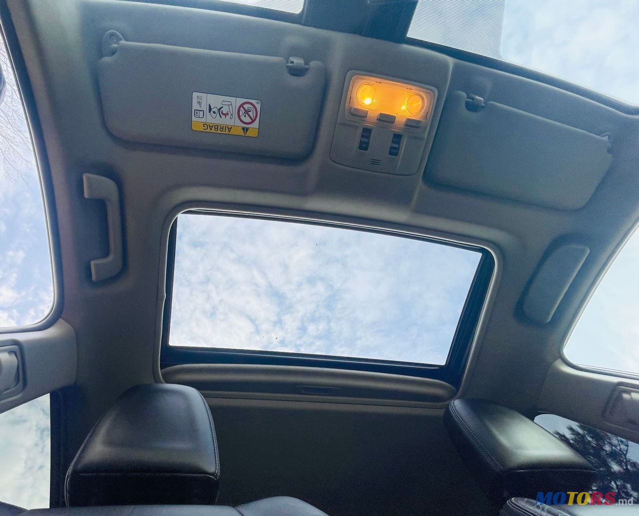 2014' Toyota RAV4 photo #5