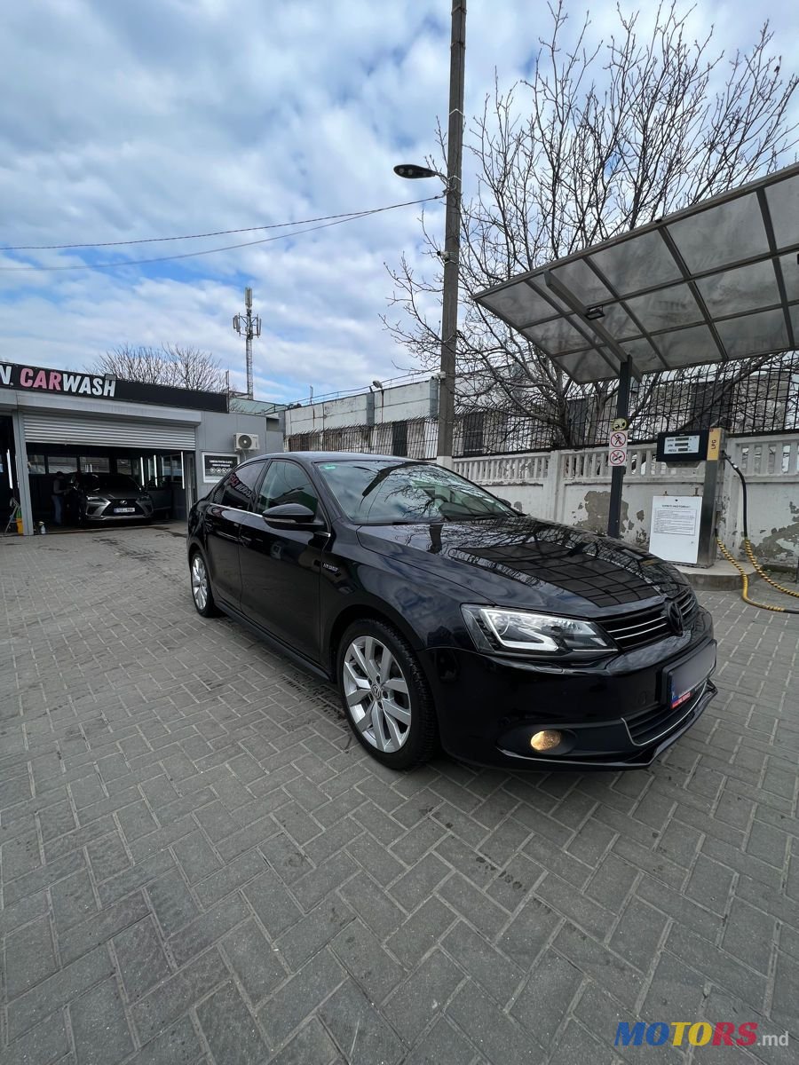 2013' Volkswagen Jetta photo #1