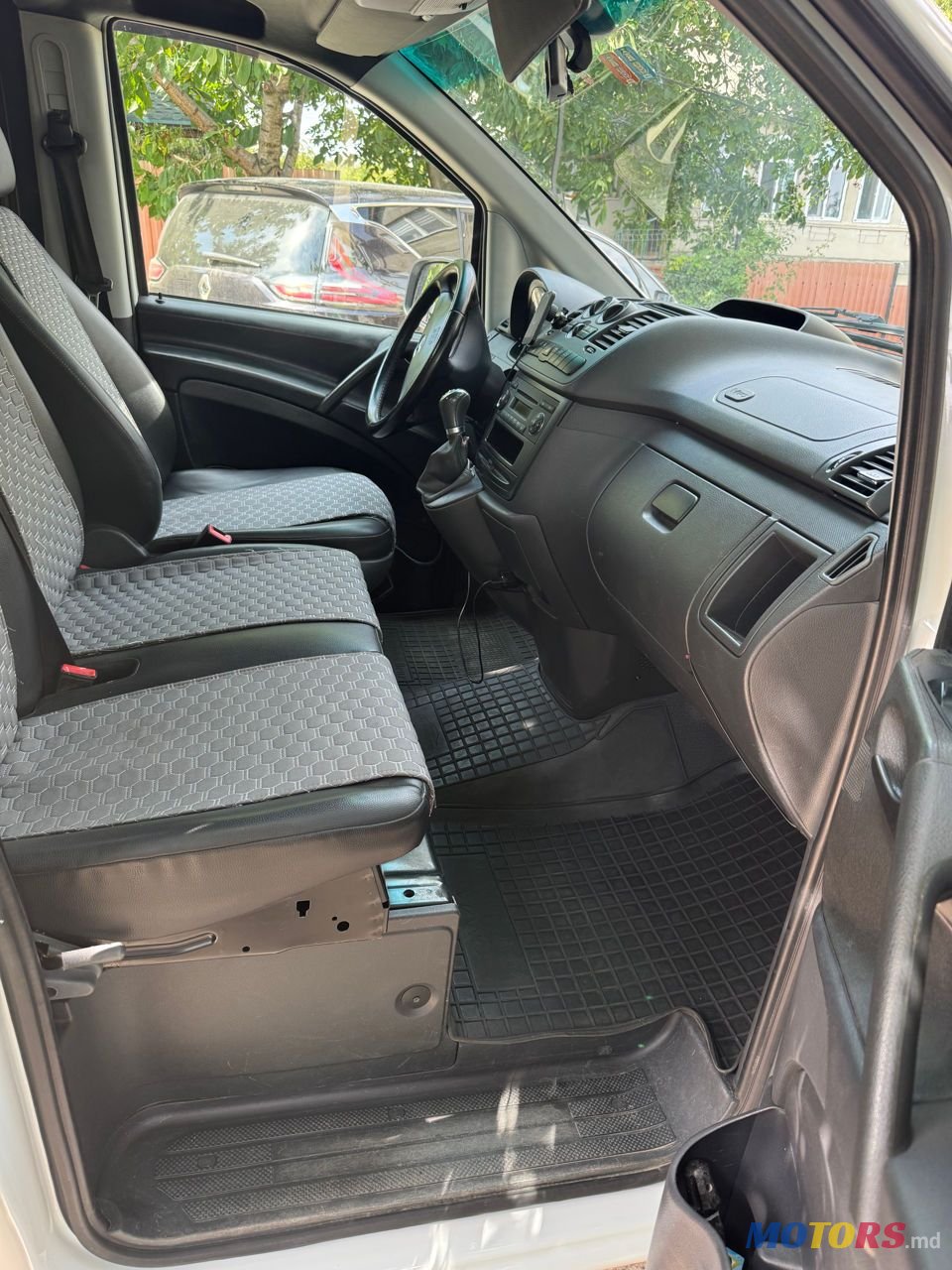 2013' Mercedes-Benz Vito photo #6