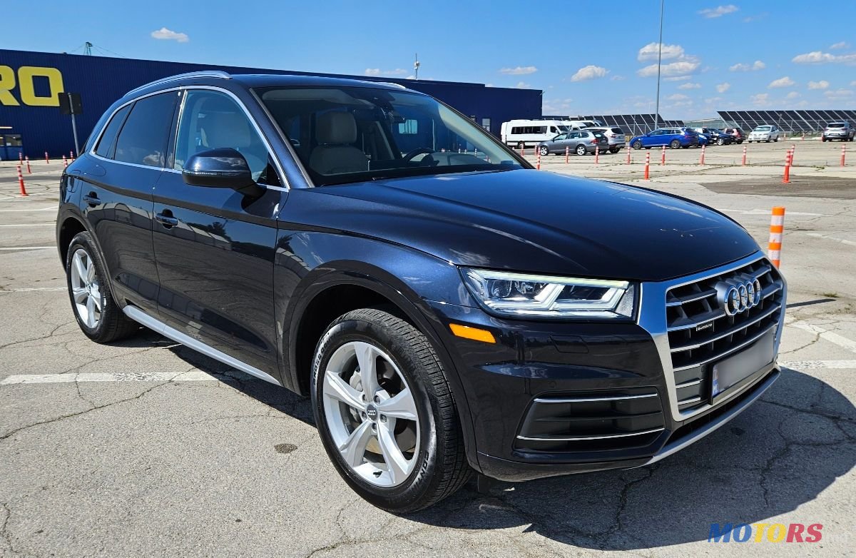 2020' Audi Q5 photo #4