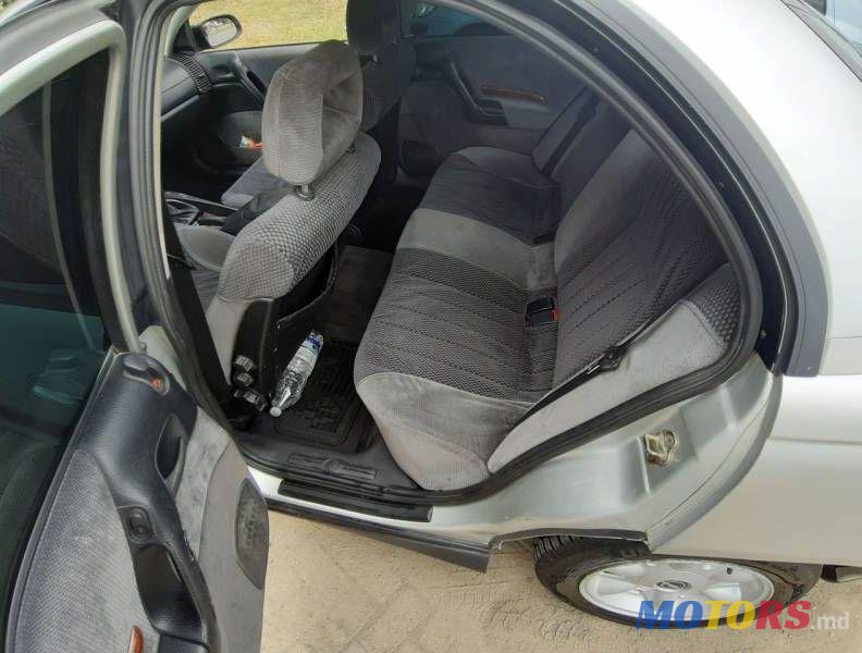 1996' Opel Omega photo #5