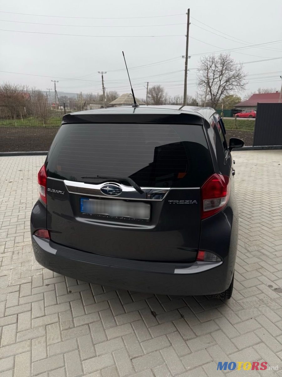 2011' Subaru Trezia photo #4