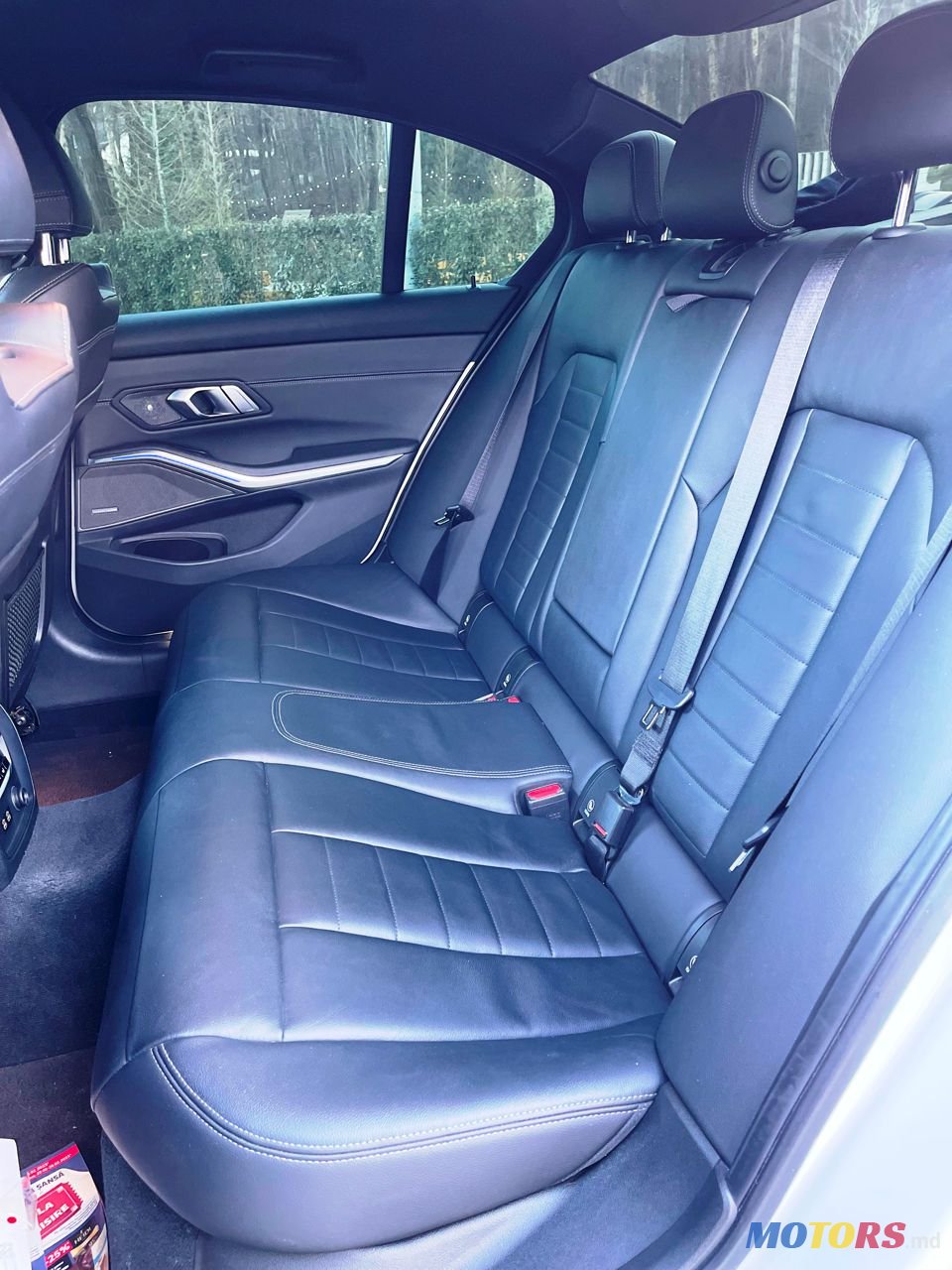 2021' BMW 5 Series photo #6