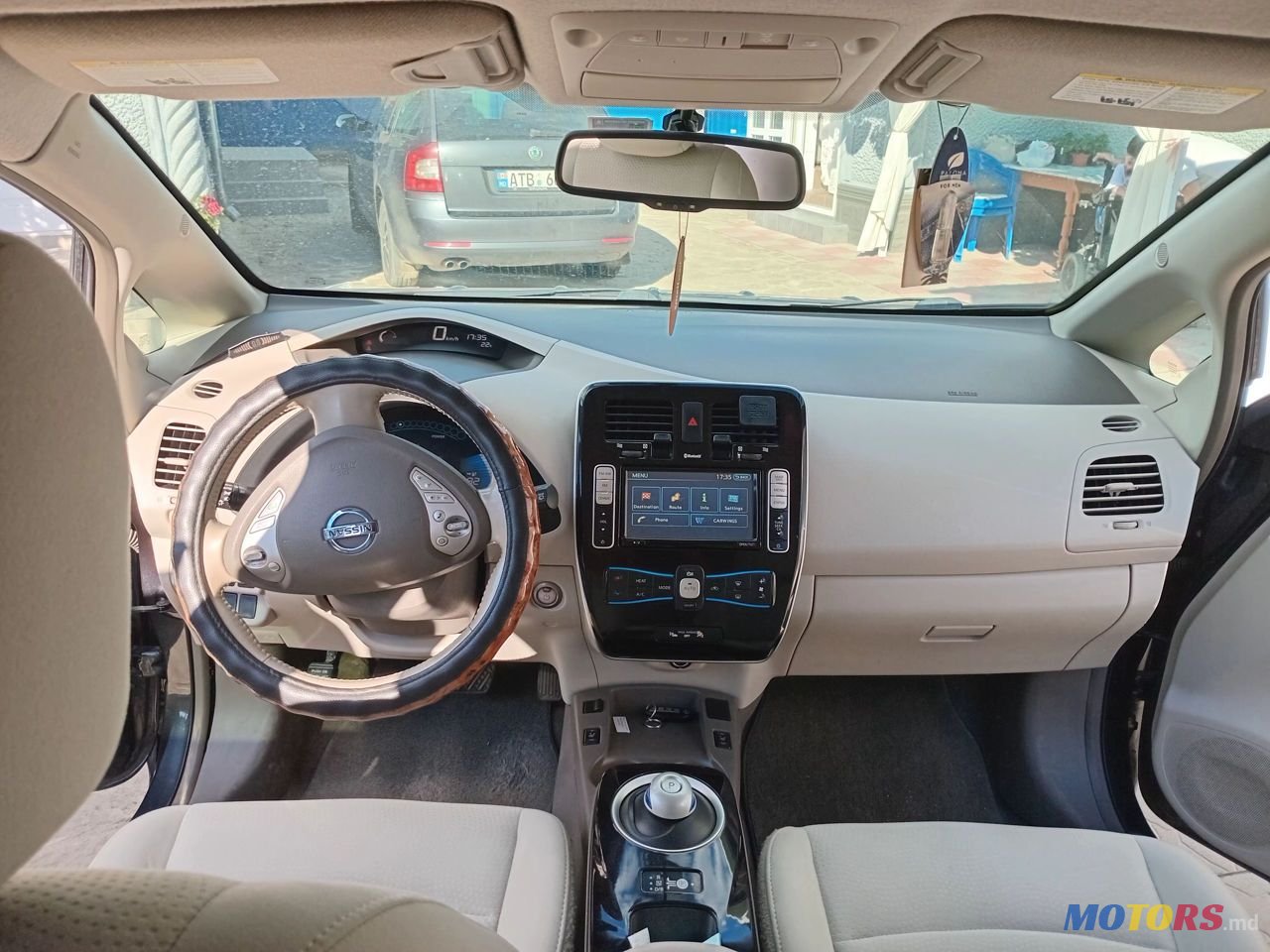 2013' Nissan Leaf photo #5