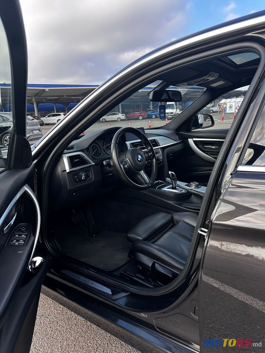 2016' BMW 3 Series photo #6