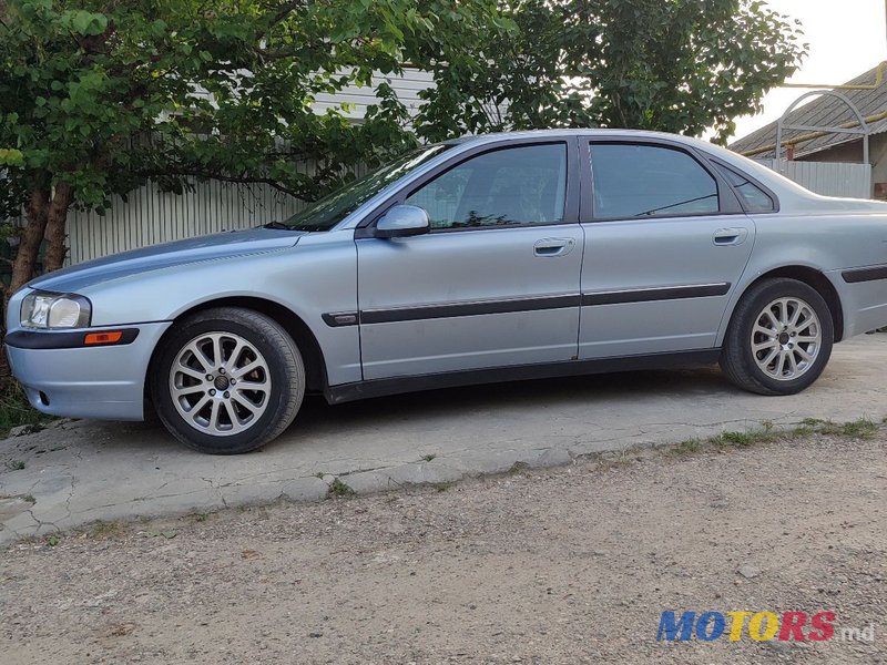 2002' Volvo S80 photo #4