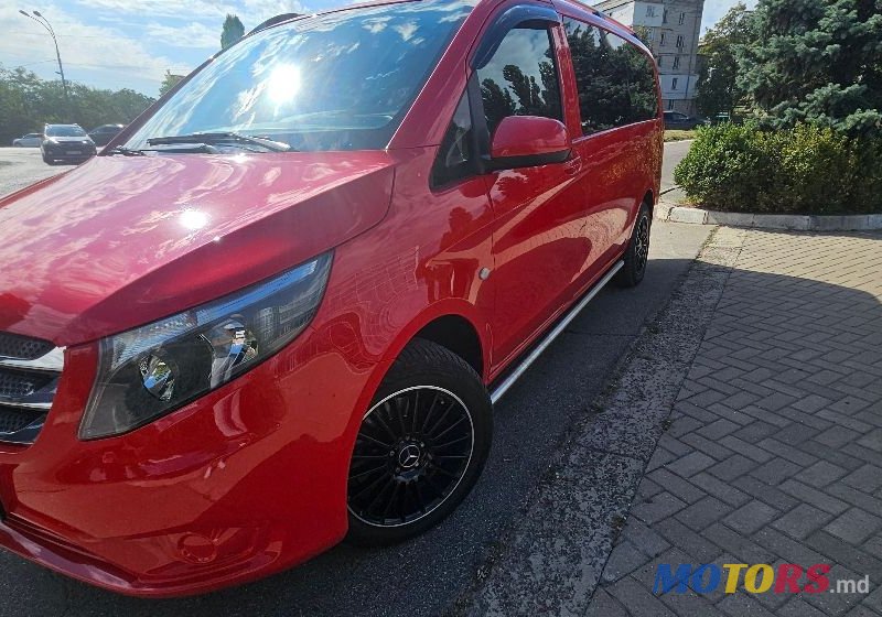 2014' Mercedes-Benz Vito photo #3