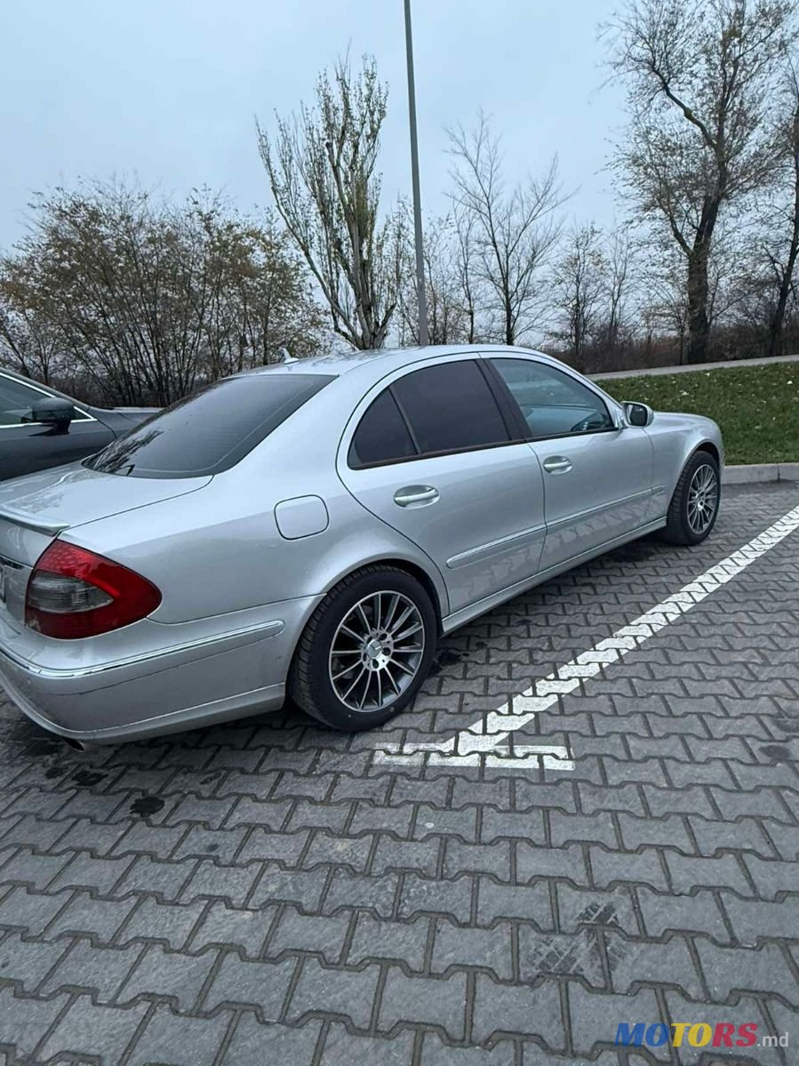 2007' Mercedes-Benz E-Class photo #1