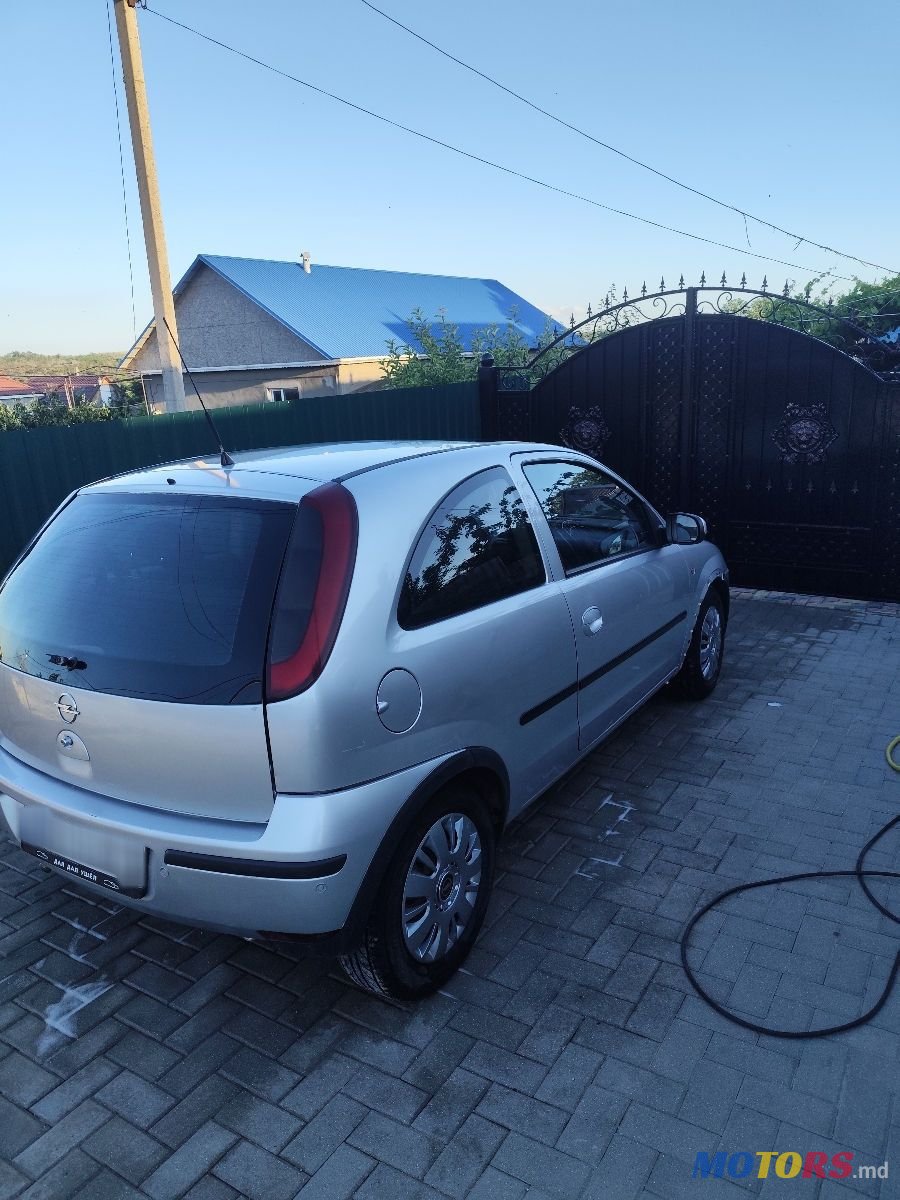 2003' Opel Corsa photo #2