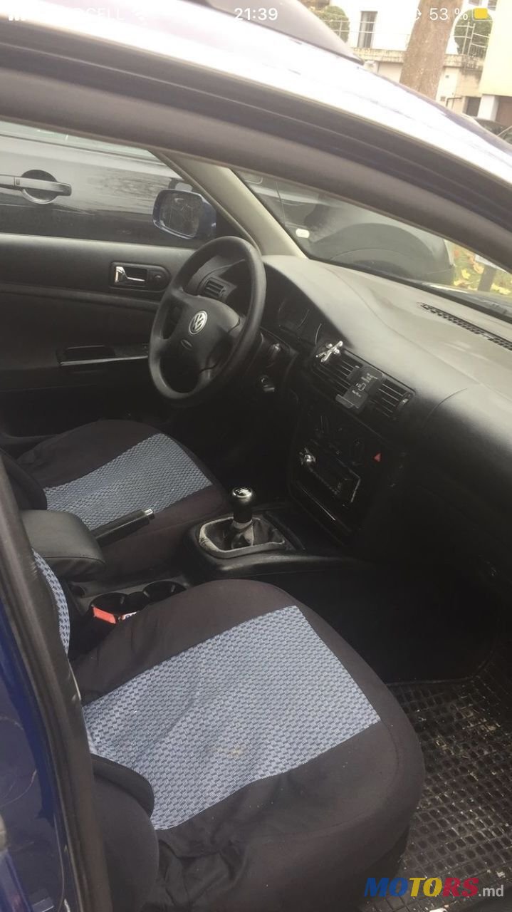 2003' Volkswagen Passat photo #4