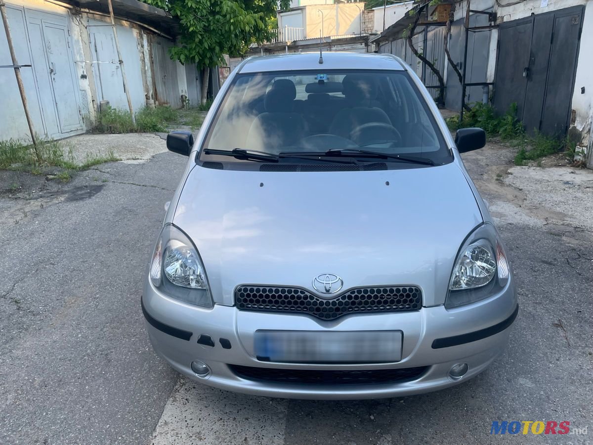 2001' Toyota Yaris photo #1