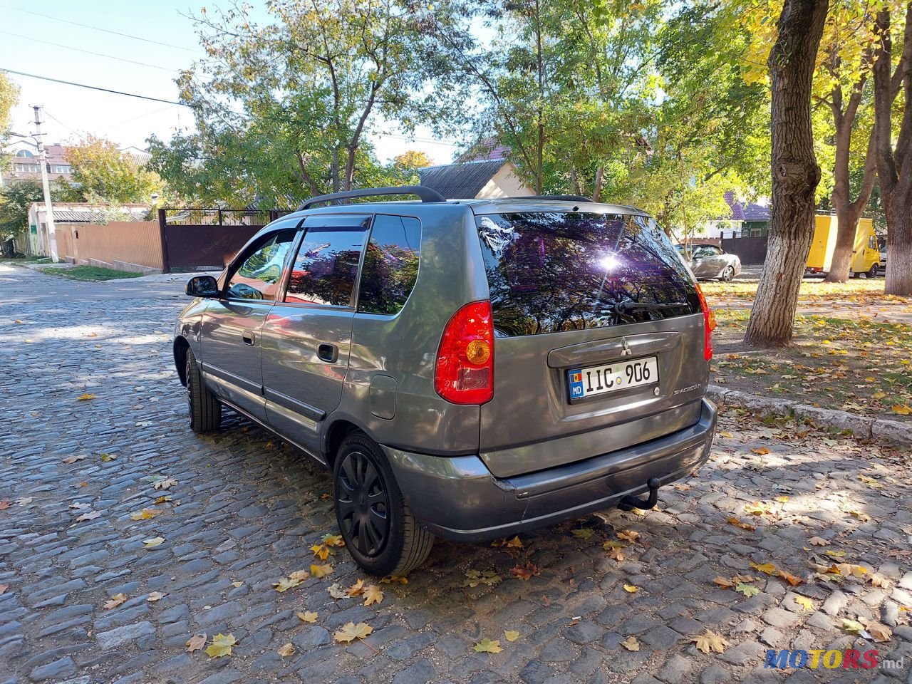 2004' Mitsubishi Space Star photo #4