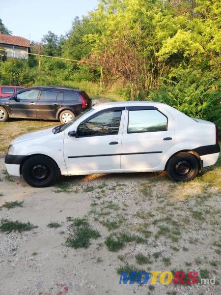 2006' Dacia Logan photo #2