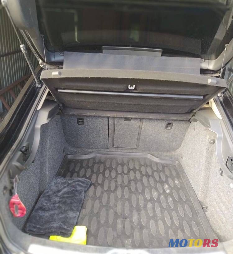 2011' Skoda Superb photo #4