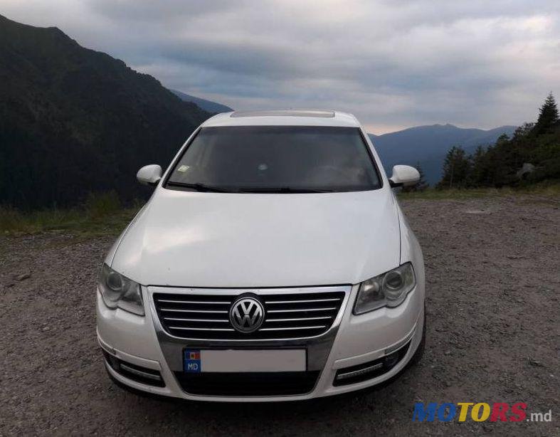 2008' Volkswagen Passat photo #1