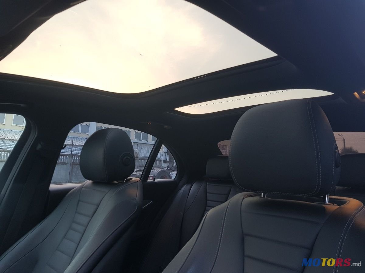 2018' Mercedes-Benz E-Class photo #1