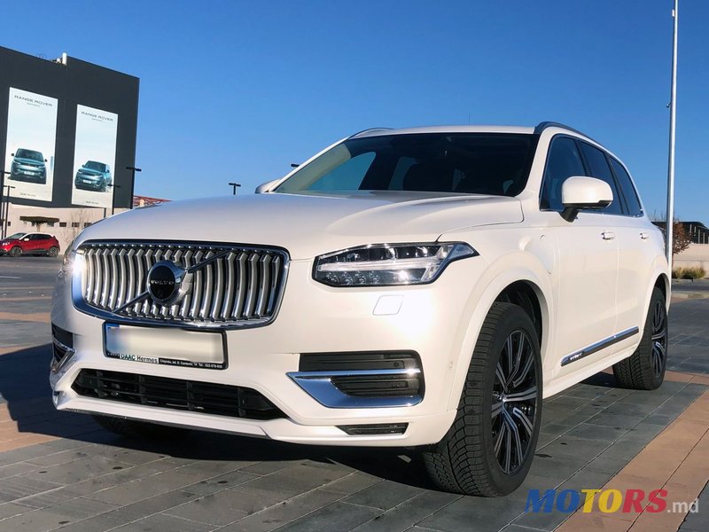 2020' Volvo XC90 photo #2