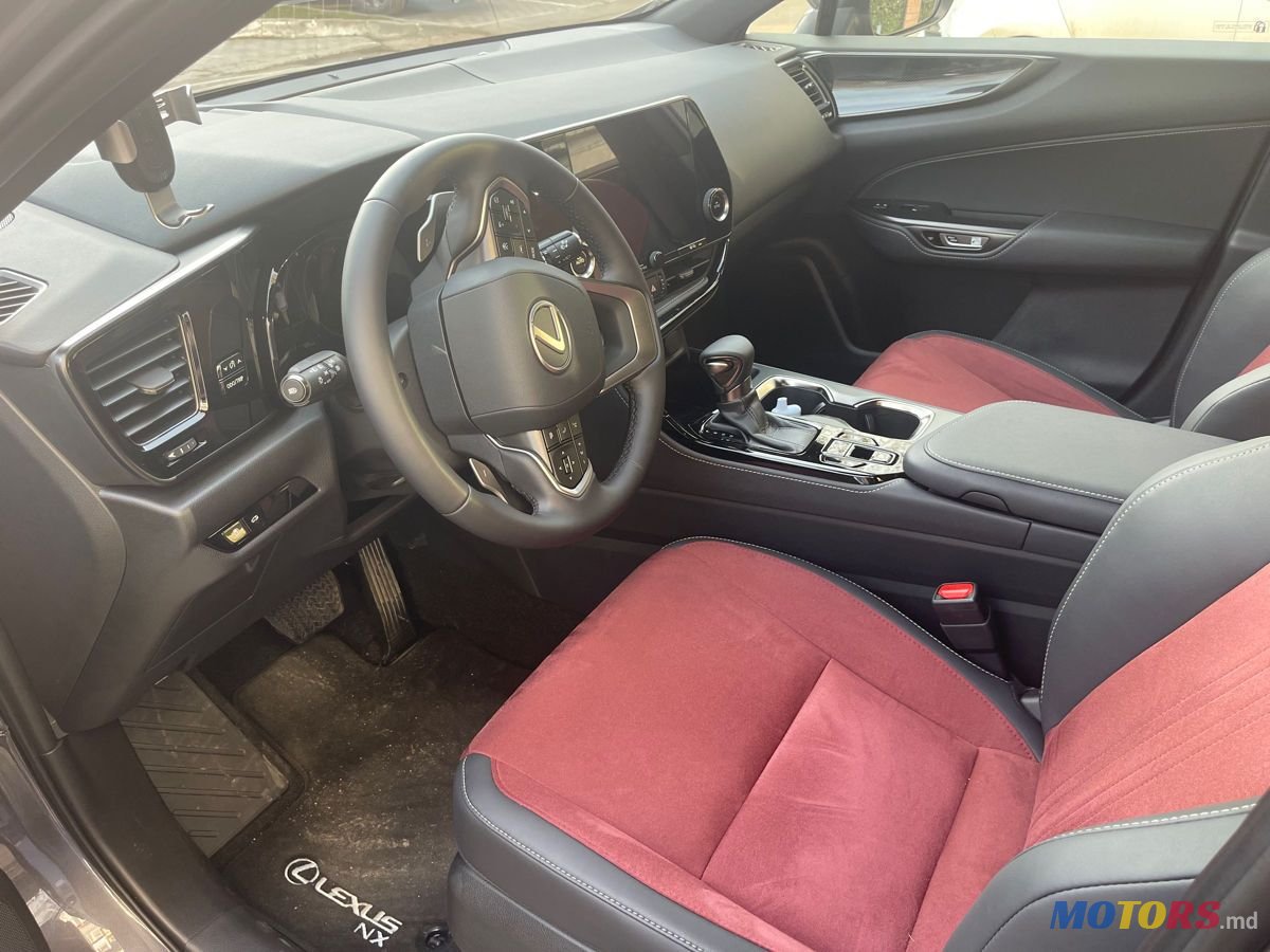 2022' Lexus Nx Series photo #3