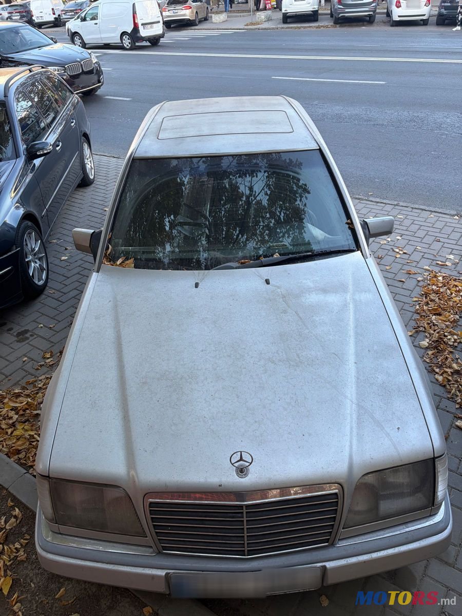 1995' Mercedes-Benz E-Class photo #3