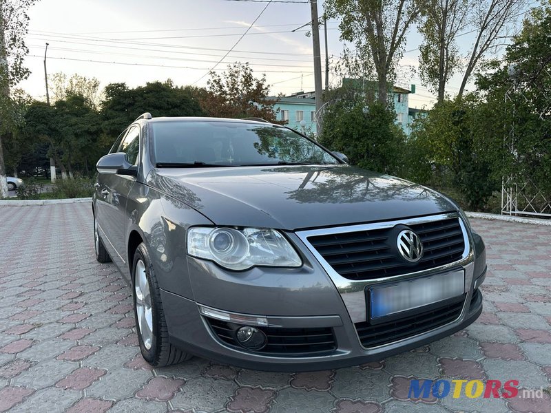 2007' Volkswagen Passat photo #1