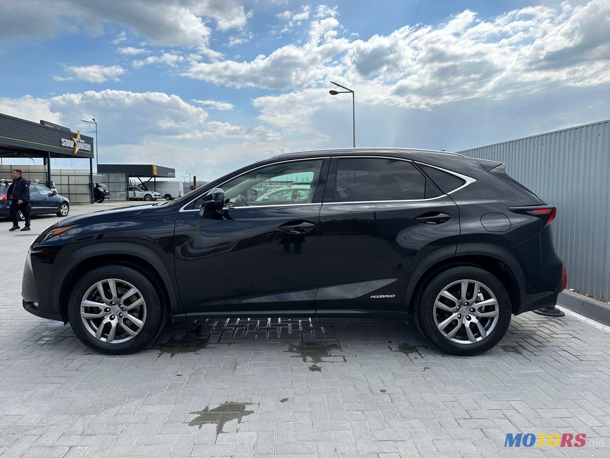 2015' Lexus Nx Series photo #3