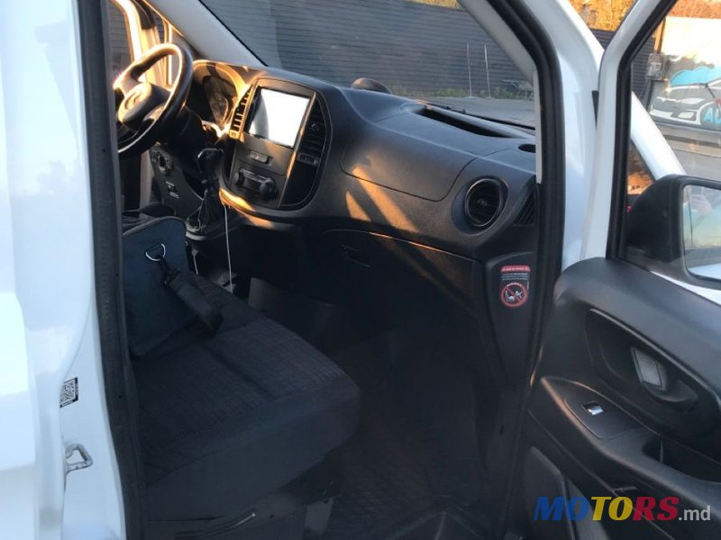 2017' Mercedes-Benz Vito photo #6