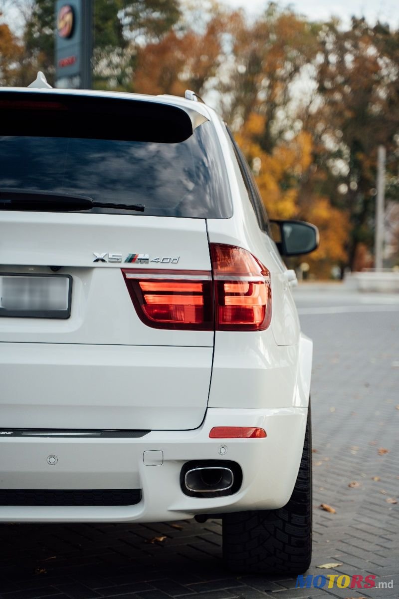 2011' BMW X5 photo #3
