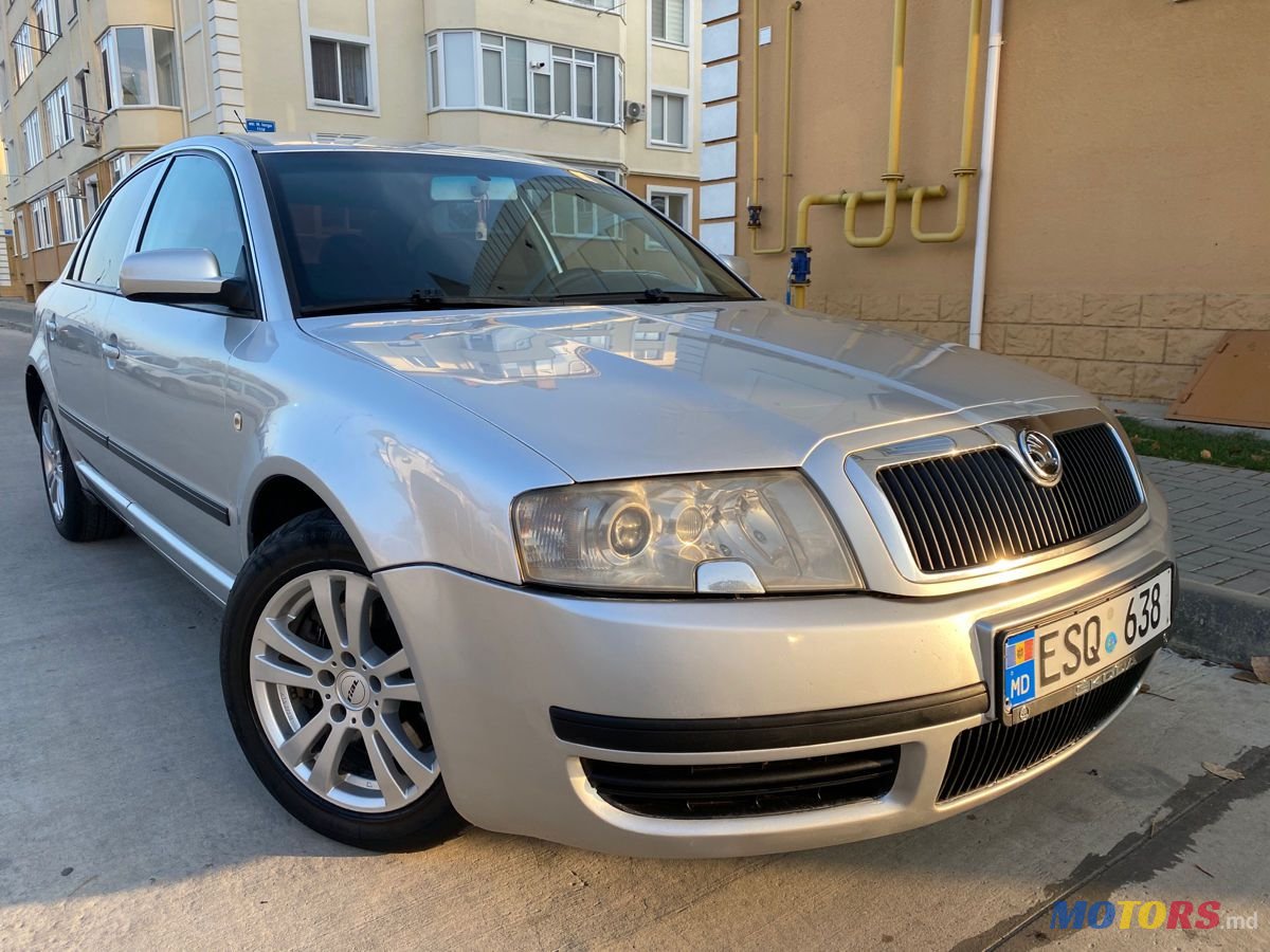 2004' Skoda Superb photo #1