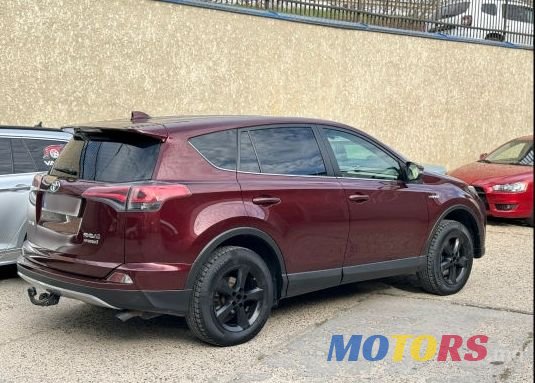 2016' Toyota RAV4 photo #5