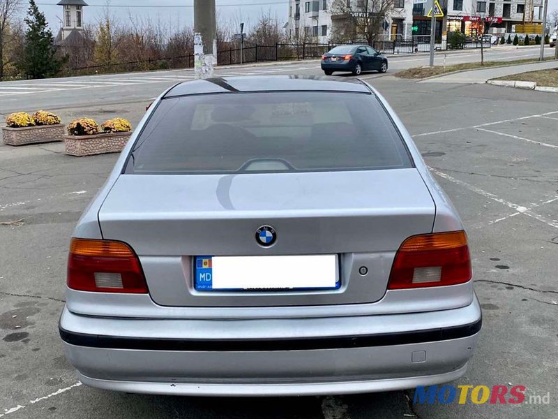 2001' BMW 5 Series photo #5