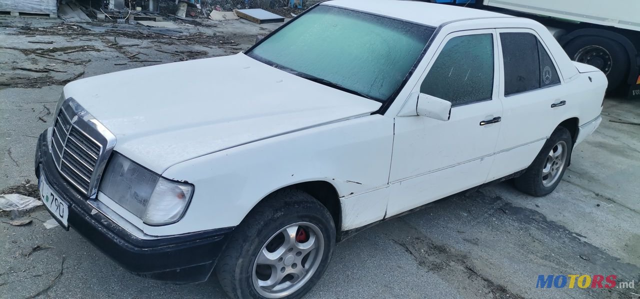 1988' Mercedes-Benz W124 photo #3