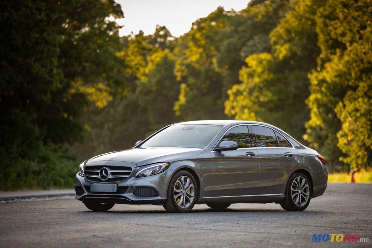 2015' Mercedes-Benz C-Class photo #2