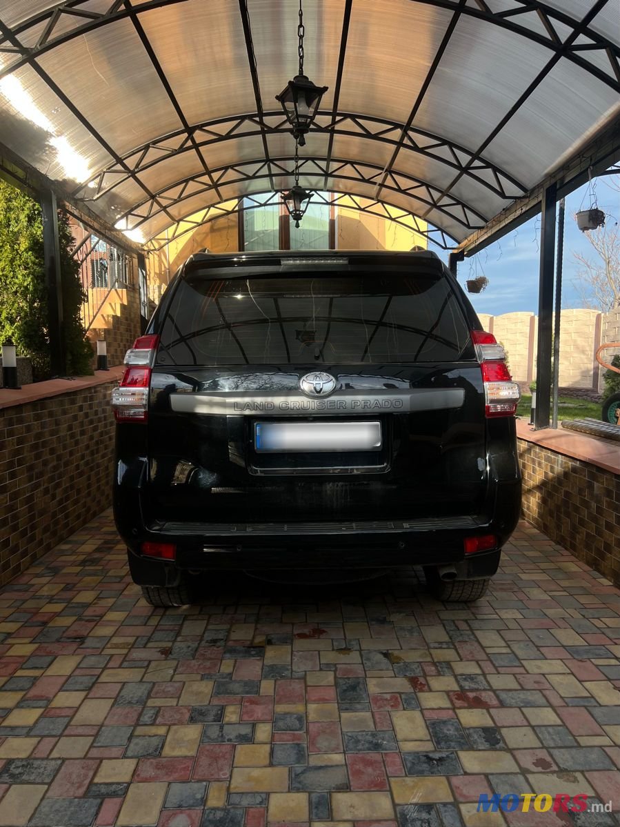 2016' Toyota Land Cruiser Prado photo #4