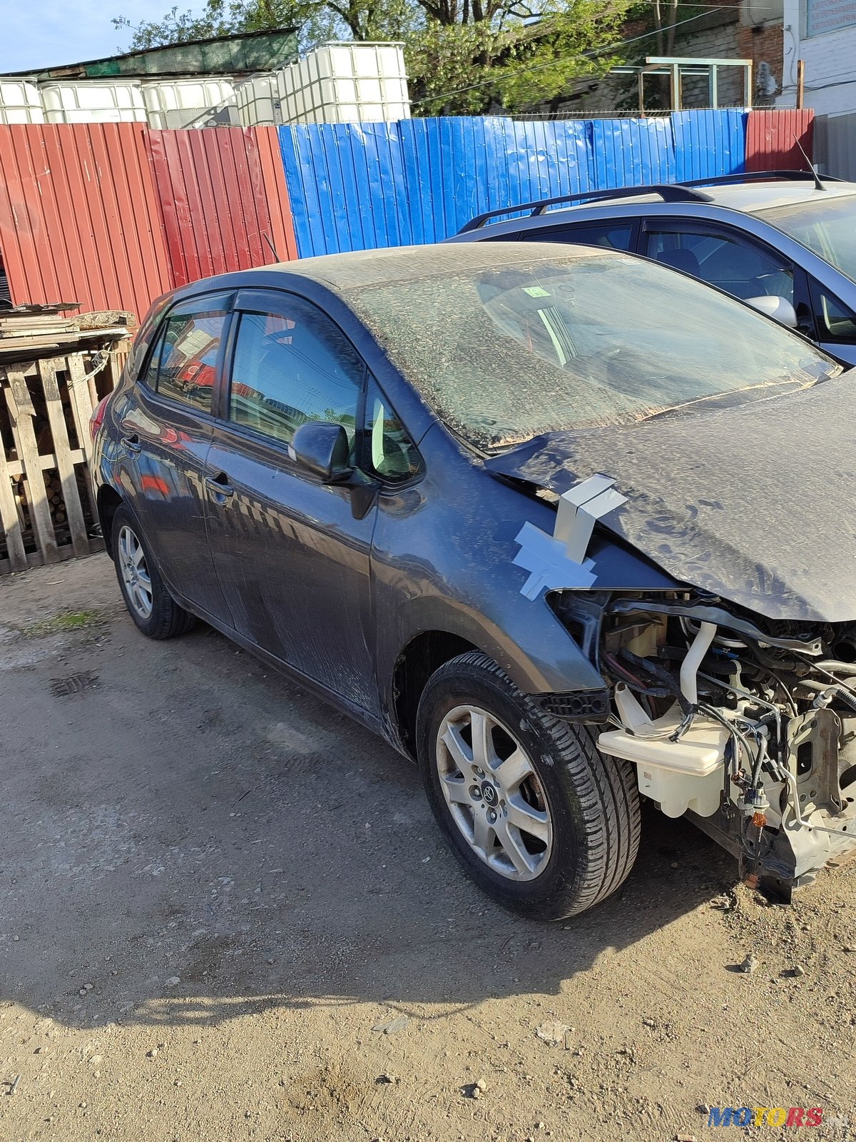 2010' Toyota Auris photo #2