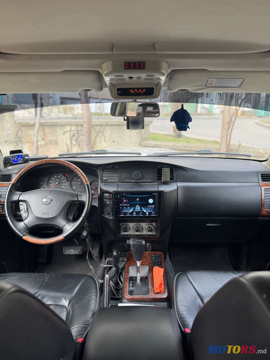 2005' Nissan Patrol photo #3