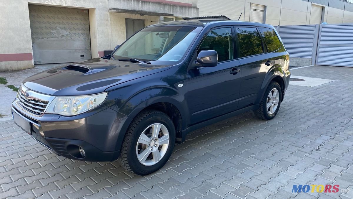 2010' Subaru Forester photo #1