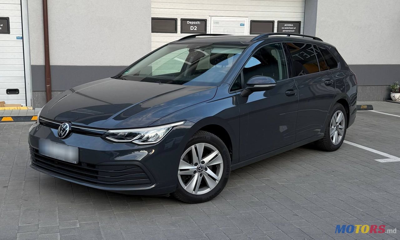 2020' Volkswagen Golf photo #1