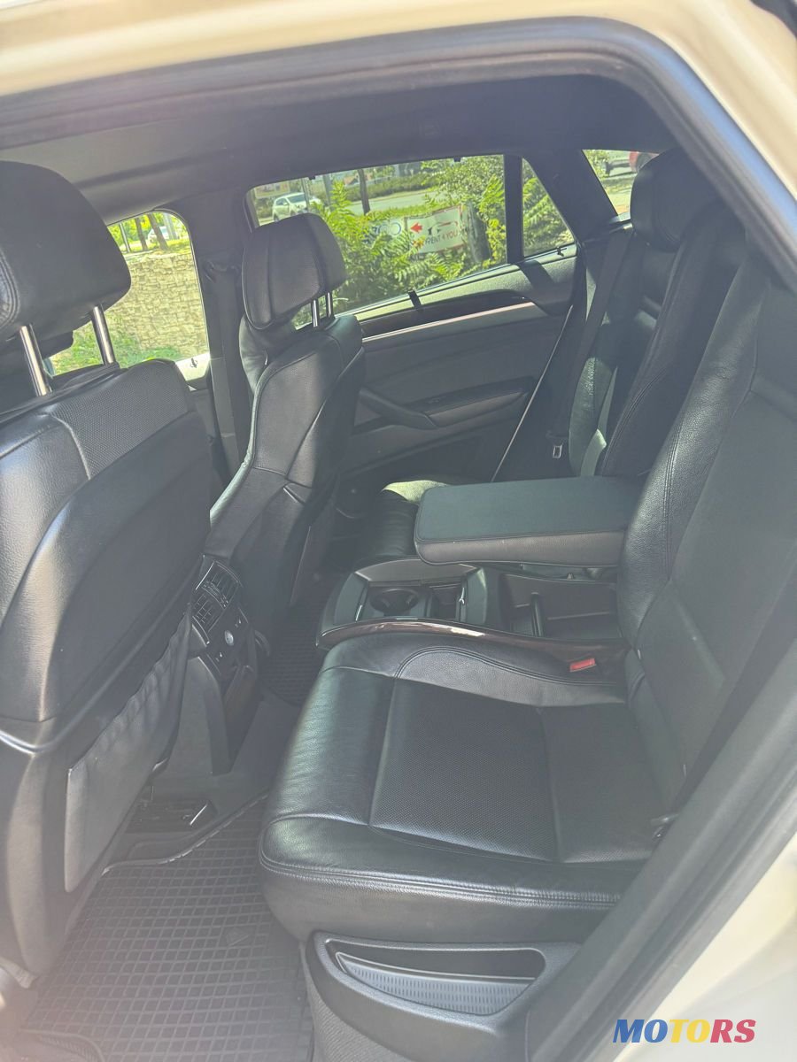 2011' BMW X6 photo #5