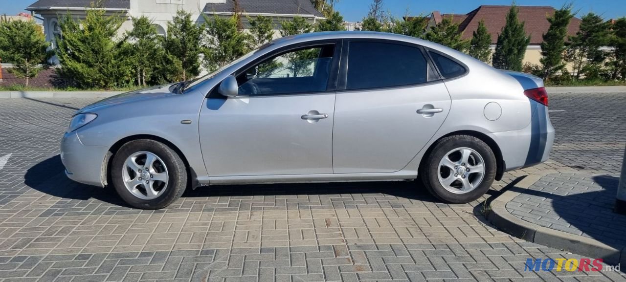 2008' Hyundai Elantra photo #4