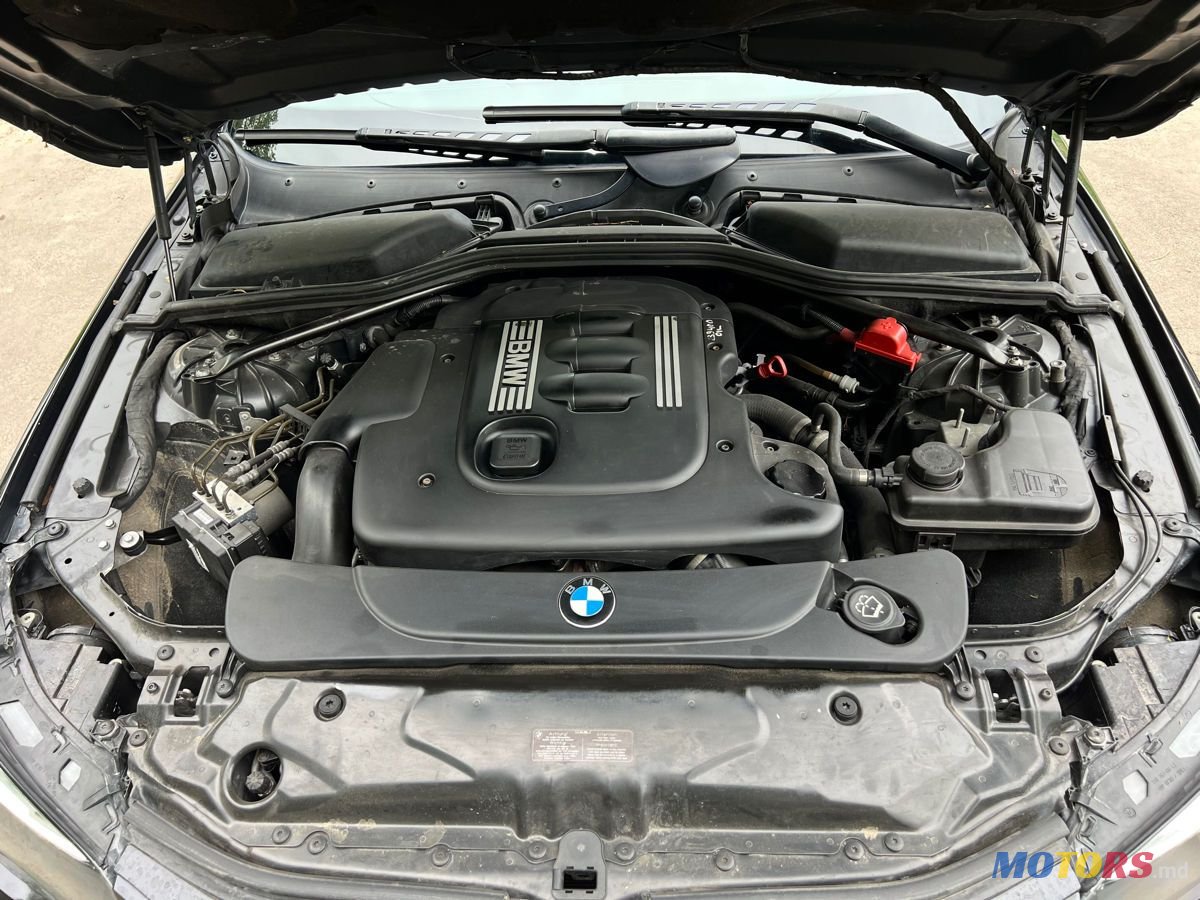 2006' BMW 5 Series photo #6