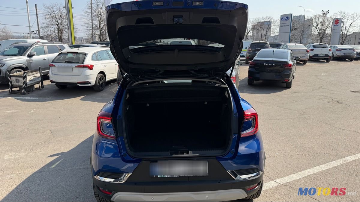 2024' Renault Captur photo #6