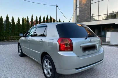 2005' Toyota Corolla