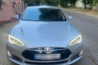 2013' Tesla Model S