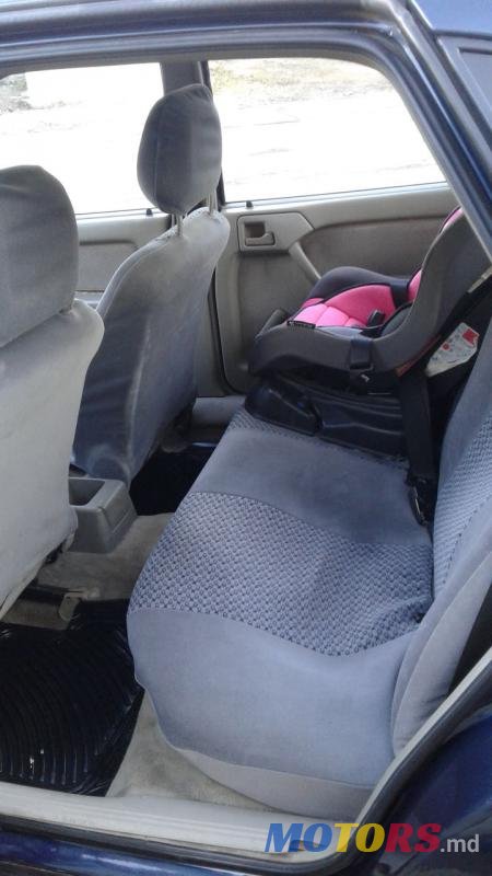 1991' Opel Vectra photo #3