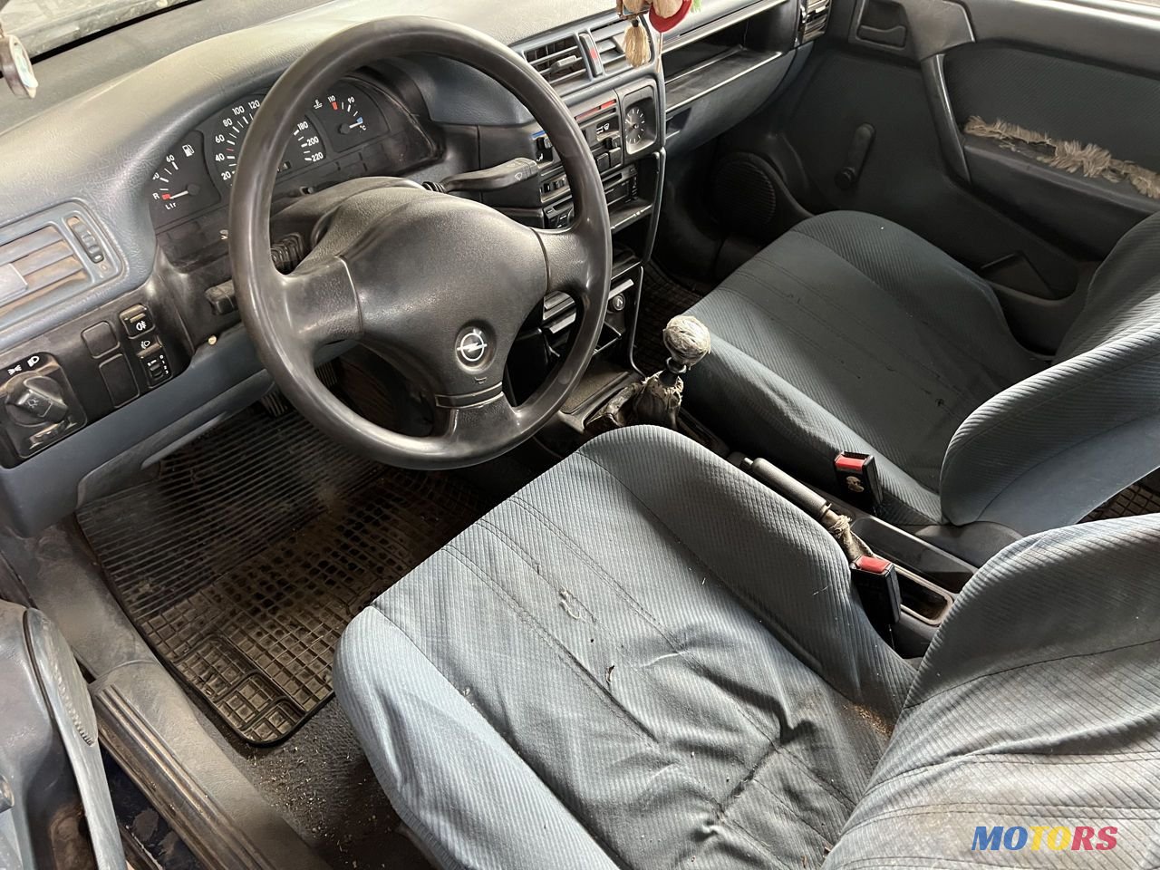 1991' Opel Vectra photo #4