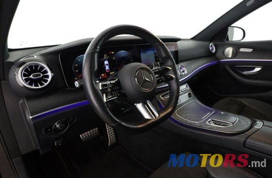 2021' Mercedes-Benz E-Class photo #6