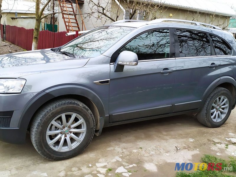 2011' Chevrolet Captiva photo #3